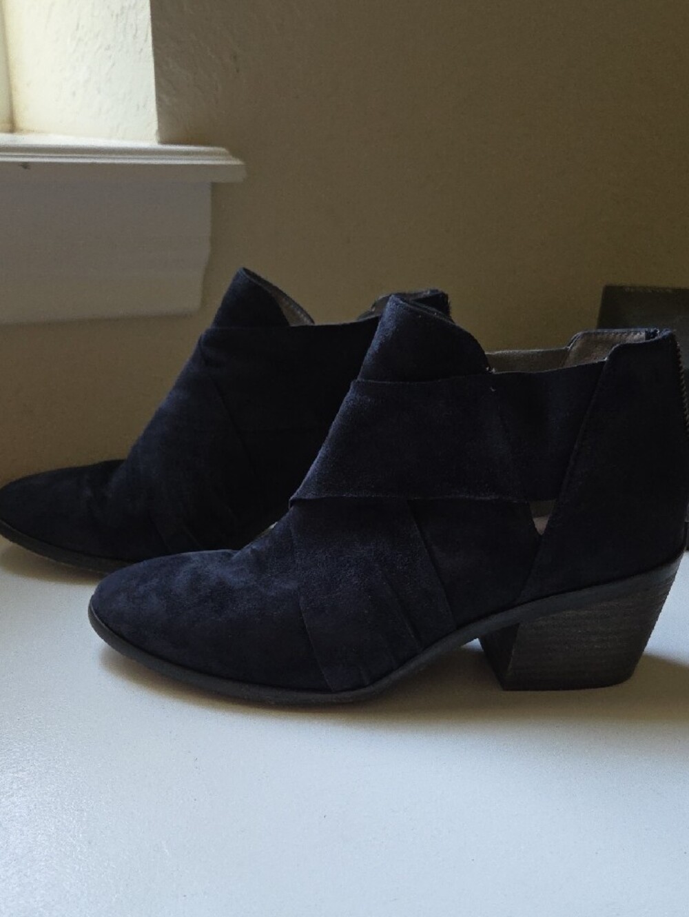 Eileen Fisher Navy Suede Wrap Detail Ankle Booties - Picture 4 of 8